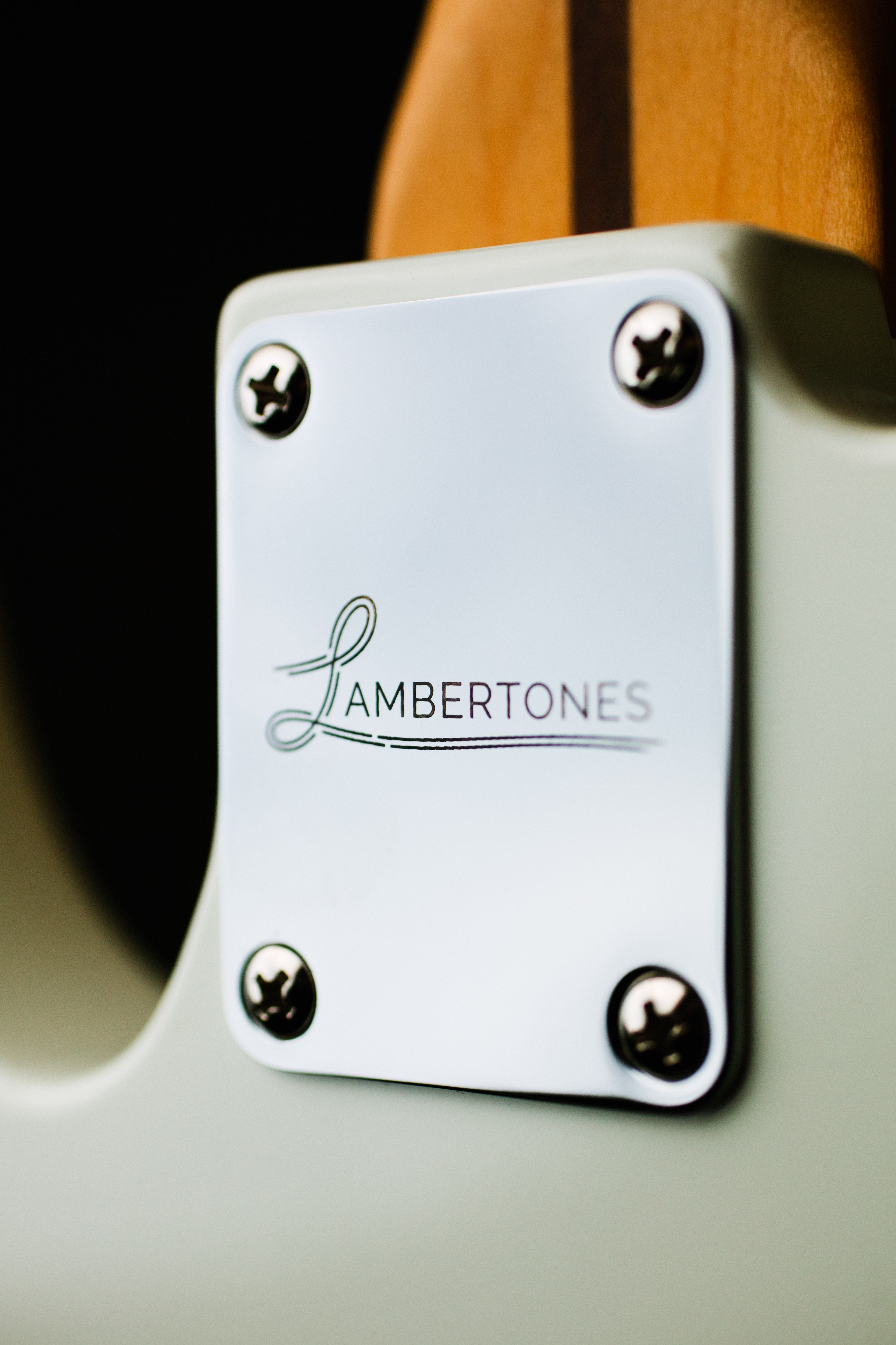 Neck Plate
